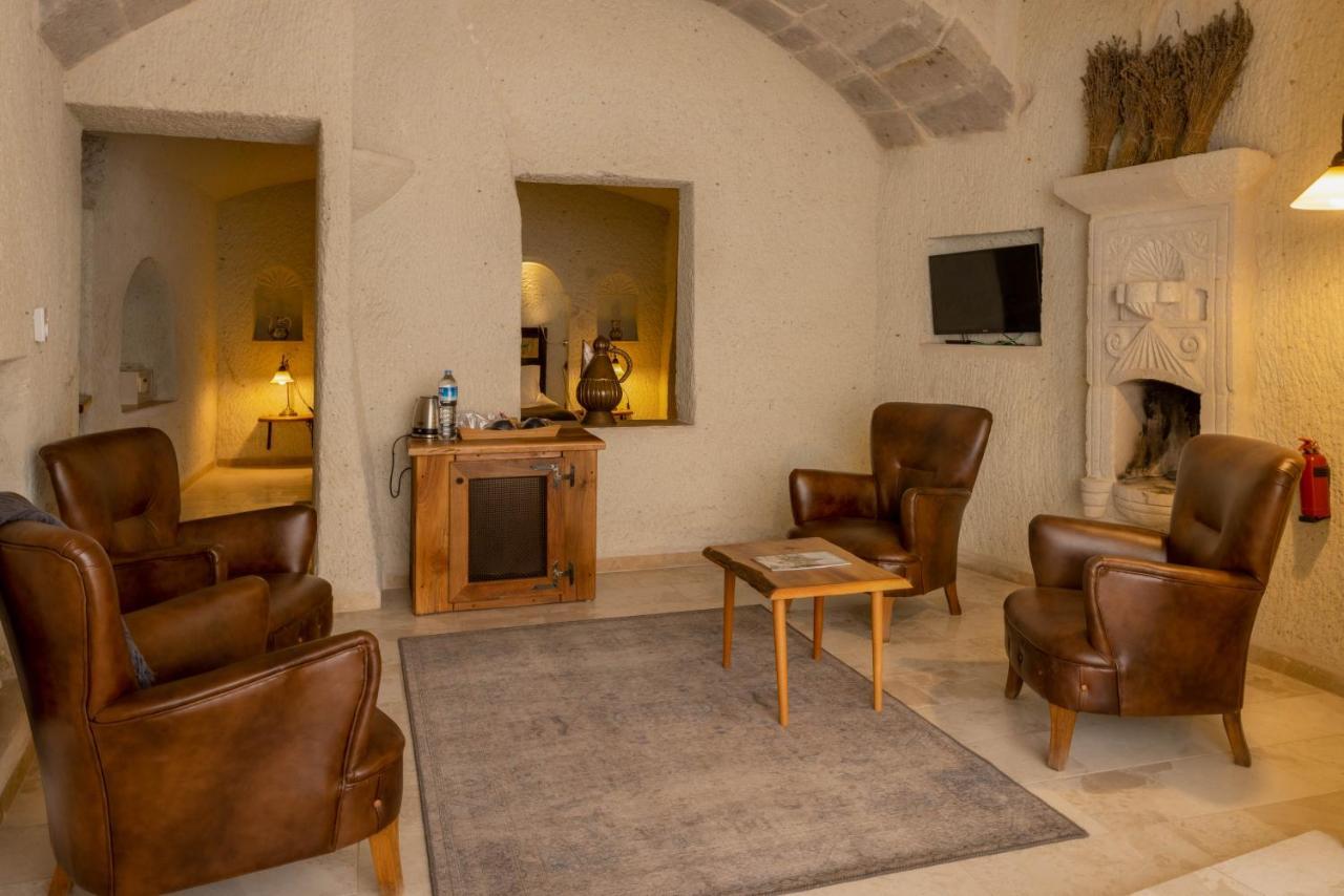 גורמה Seki Cave Suites מראה חיצוני תמונה